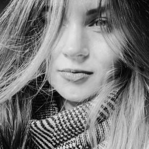 Meet your Posher, Valeryia